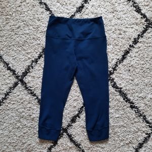Zella blue textured crop leggings